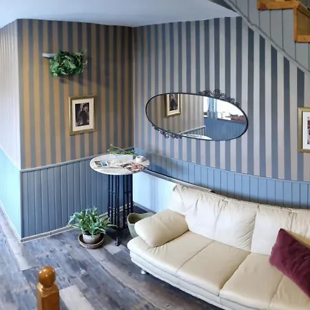 Bed & Breakfast Stoger Panzio Es Etterem *